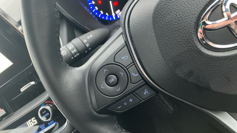 Toyota Corolla 1.8 VVT-i Hybrid Design 5dr CVT Hybrid Estate